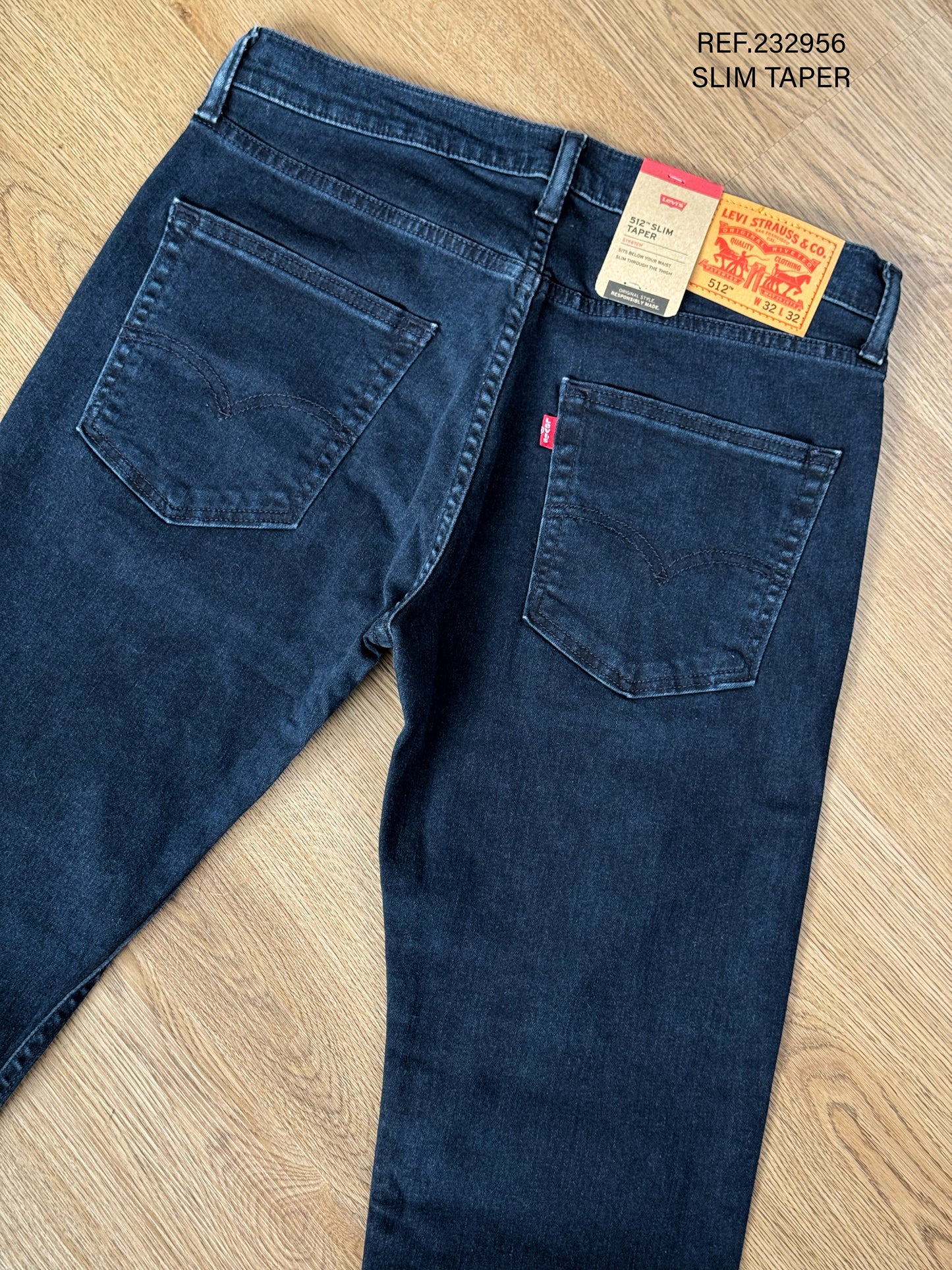 JEAN LEVIS