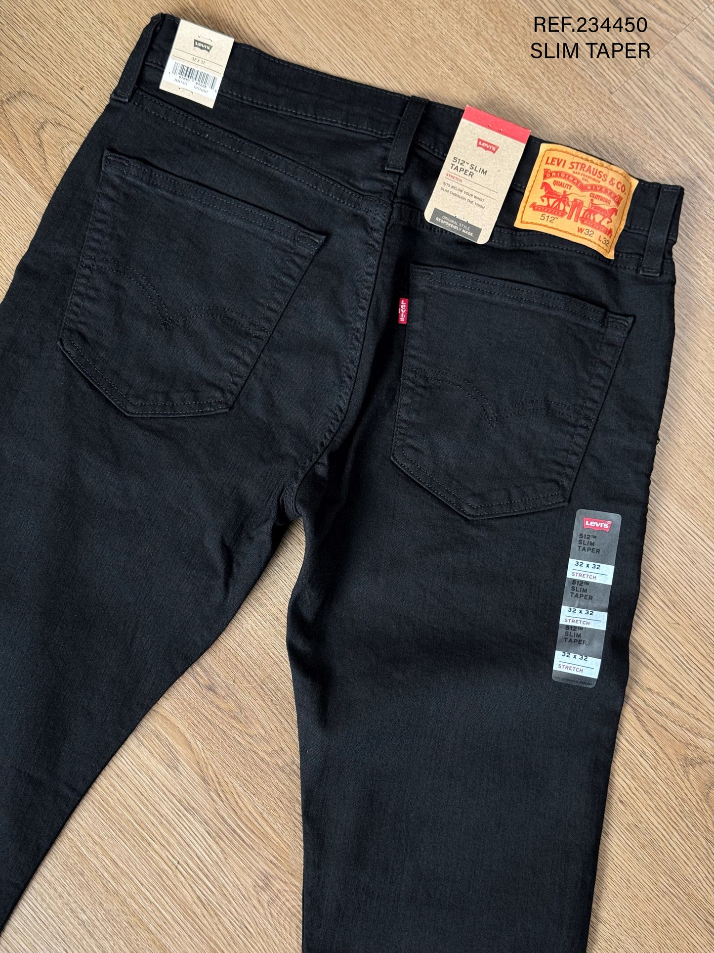 JEAN LEVIS