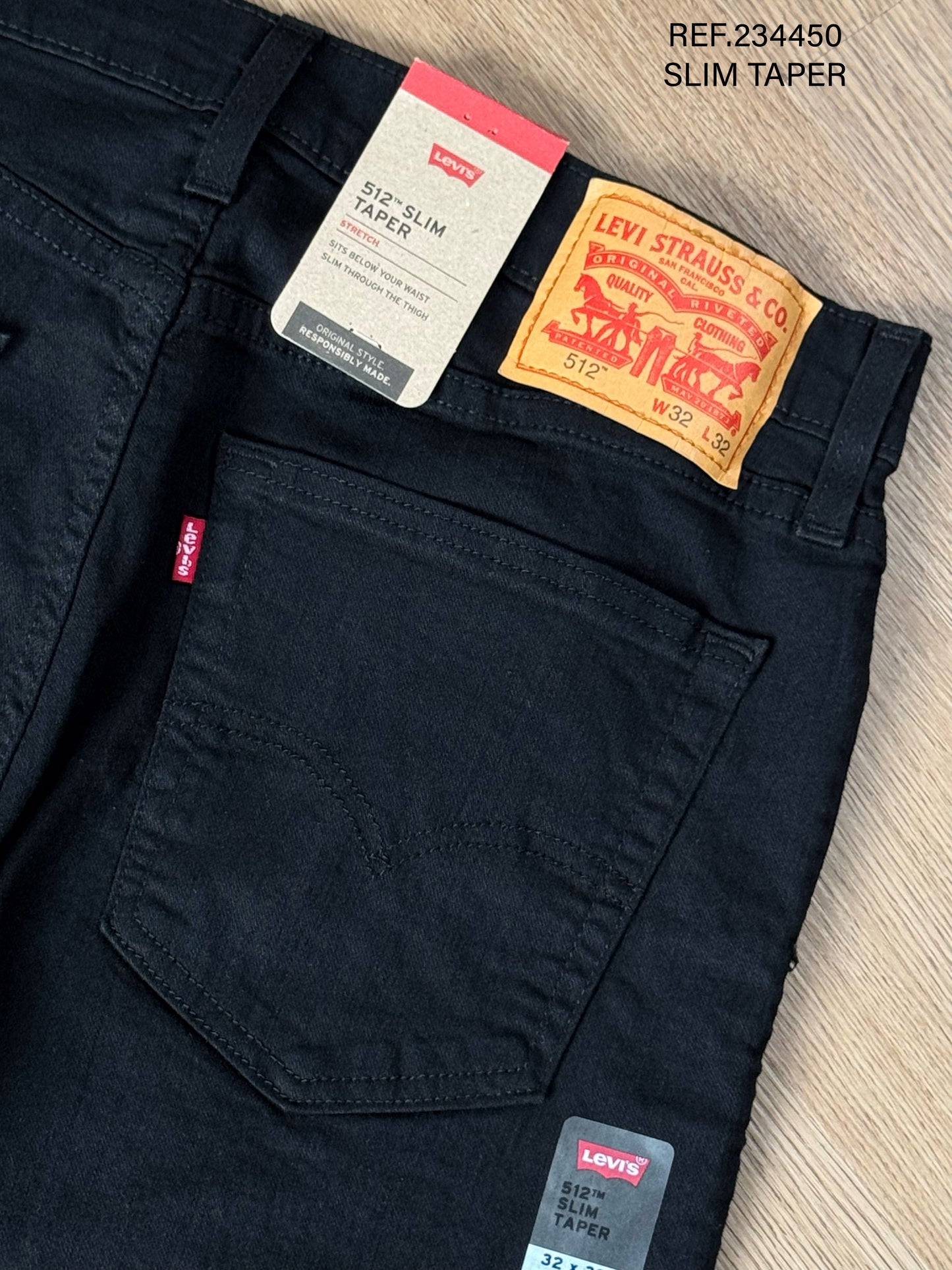 JEAN LEVIS