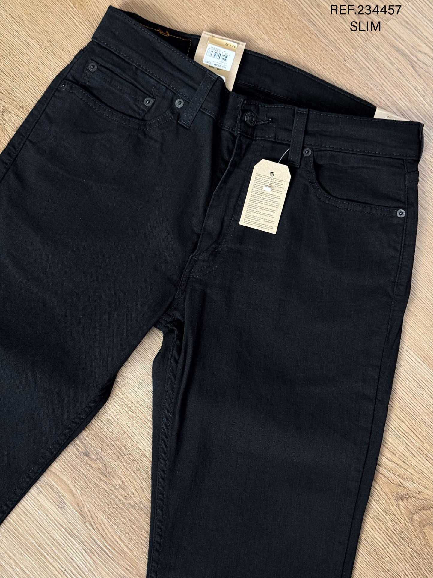 JEAN LEVIS