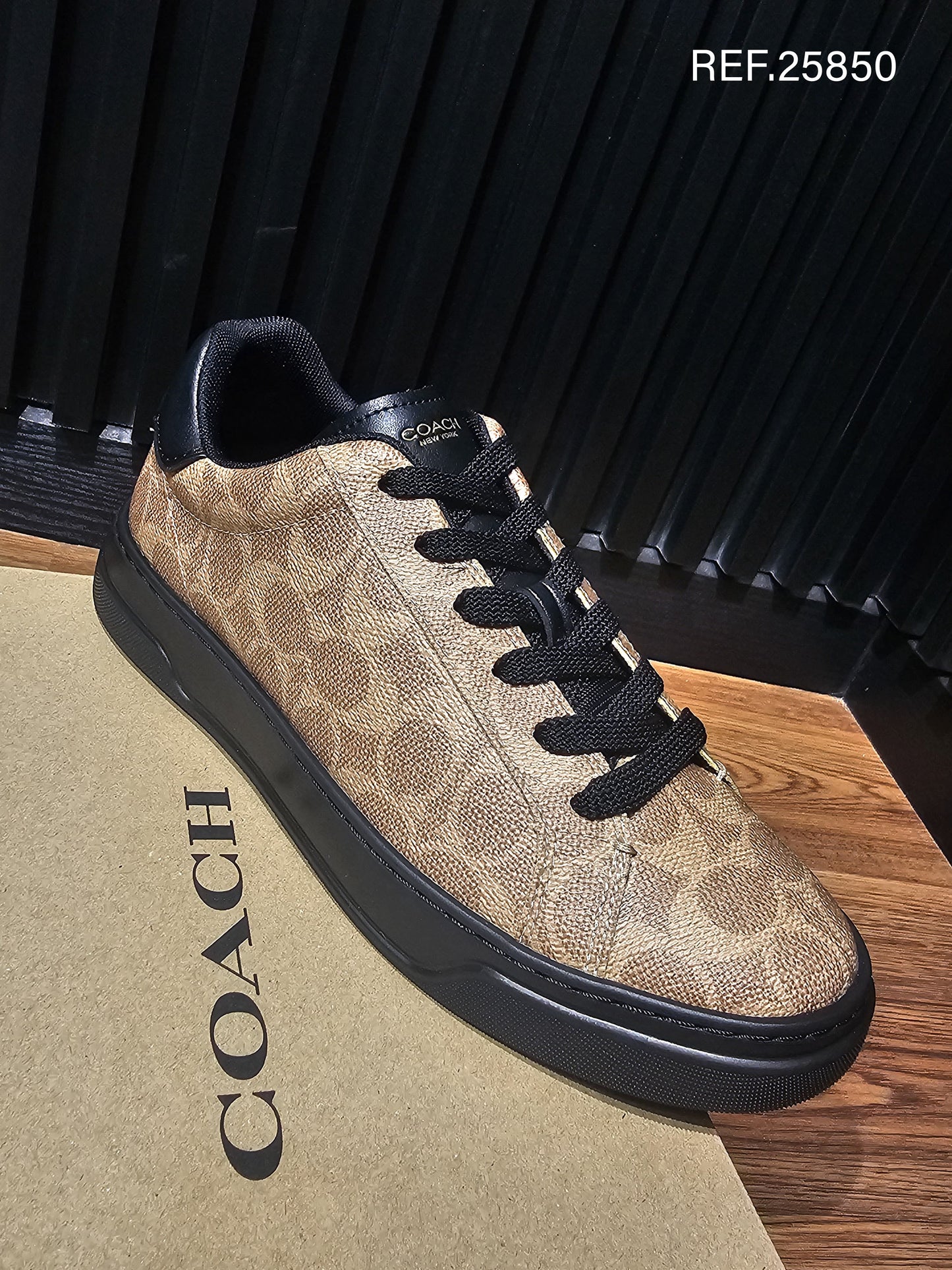 ZAPATOS COACH