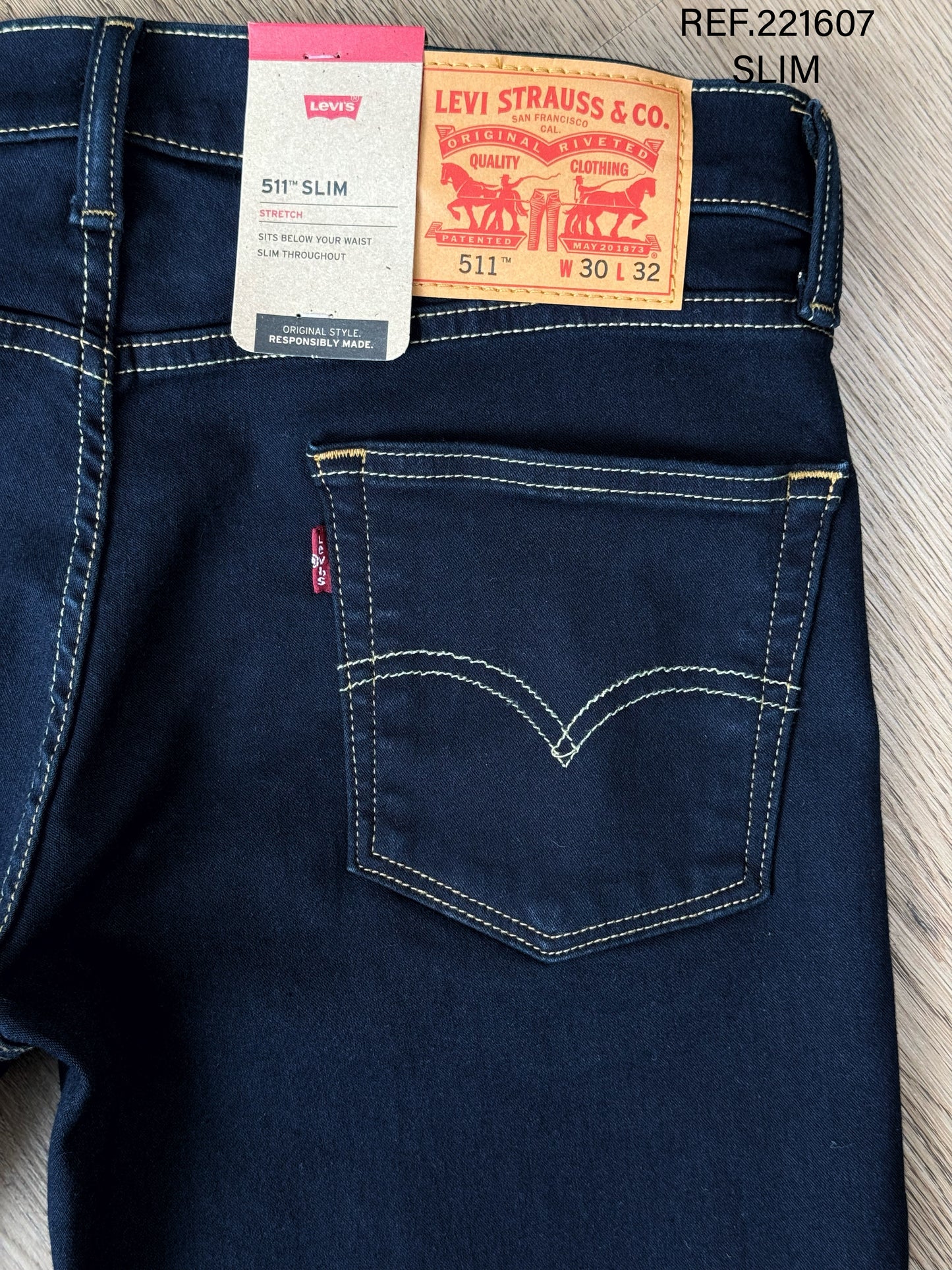 JEAN LEVIS