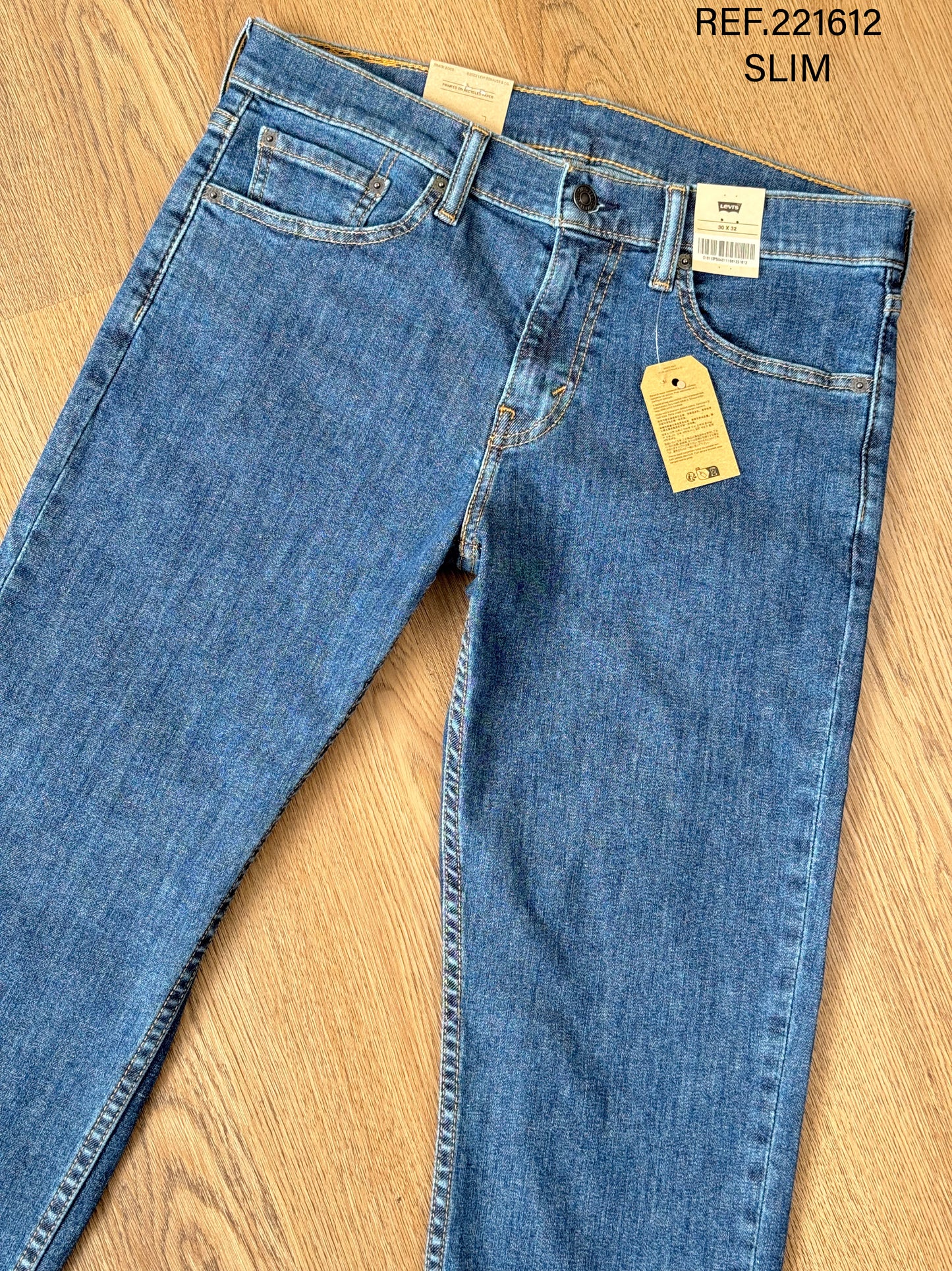 JEAN LEVIS